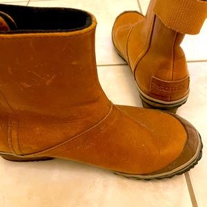 Sorel boots. Good condition.